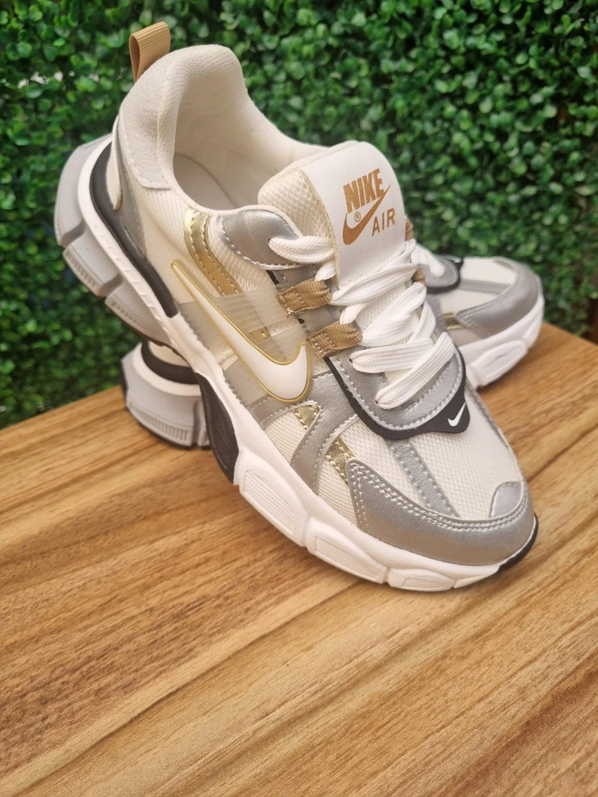 NUEVOS TENIS CloudWalk NIKE