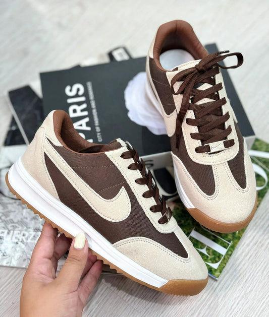 NUEVOS TENIS UrbanChic NIKE